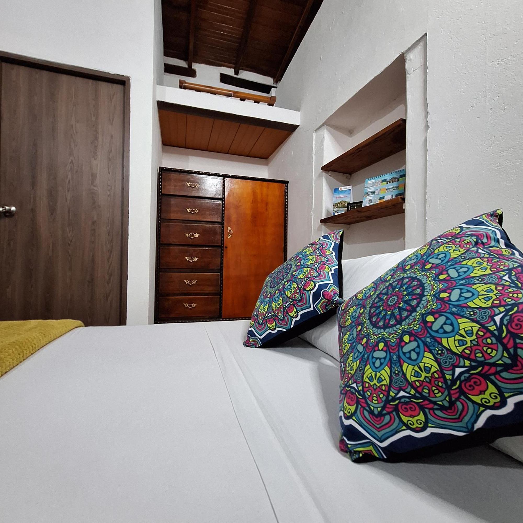 Hostal Colombian Gold San Gil Exterior photo