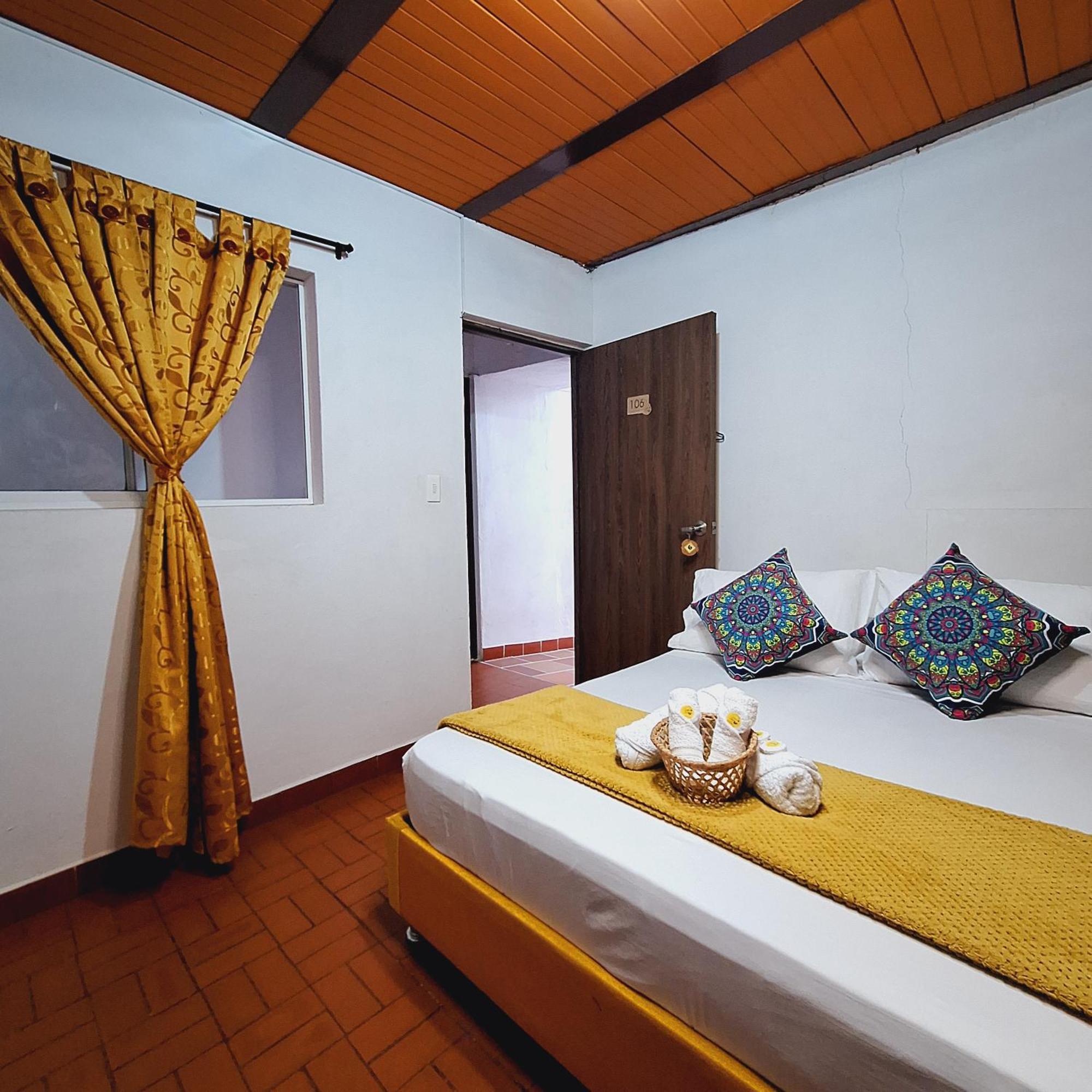 Hostal Colombian Gold San Gil Exterior photo